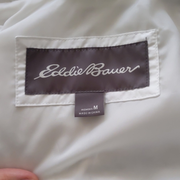 NWOT Eddie Bauer Down Vest - Picture 9 of 11